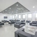 호텔 Dorana 3*